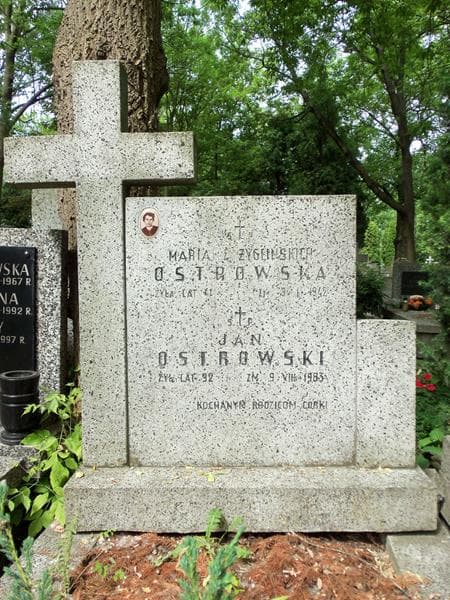 Zdjęcie grobu Jan Ostrowski (2)