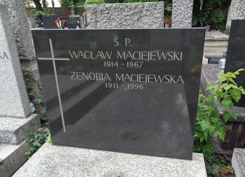 Zdjęcie grobu Zenobia Maciejewska (2)