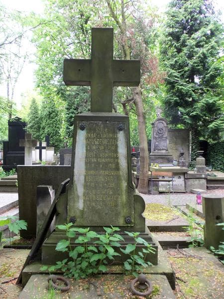 Zdjęcie grobu Emilja Lusińska (2)