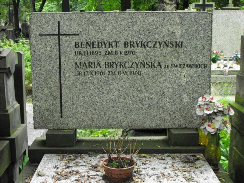 Zdjęcie grobu Benedykt Brykczyński (1)