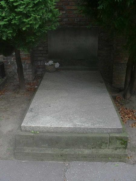 Zdjęcie grobu Ewa Kunina (2)