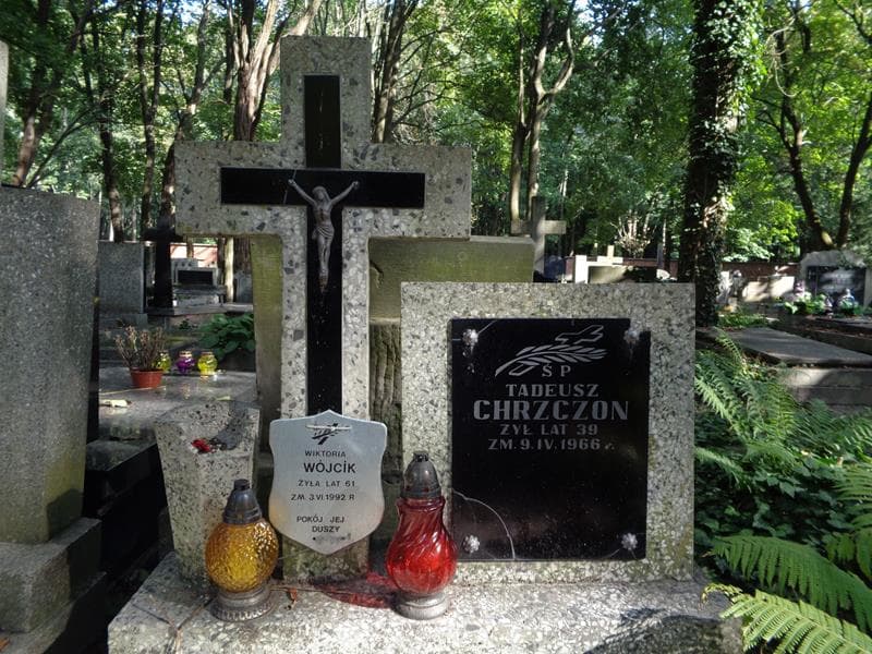 Zdjęcie grobu Tadeusz Chrzczon (2)