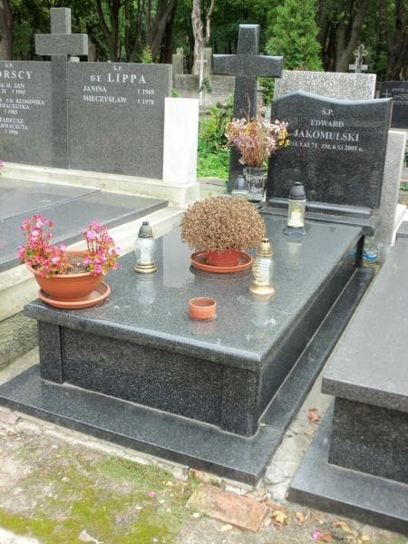Zdjęcie grobu Edward Jakomulski (1)