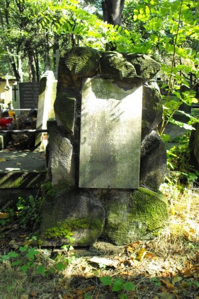 Zdjęcie grobu Walerja Brenert (2)