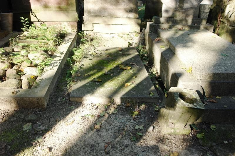 Zdjęcie grobu Maria Eugenja ... (1)