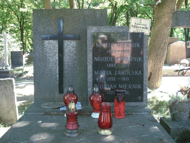 Zdjęcie grobu Nikodem Miernik (1)