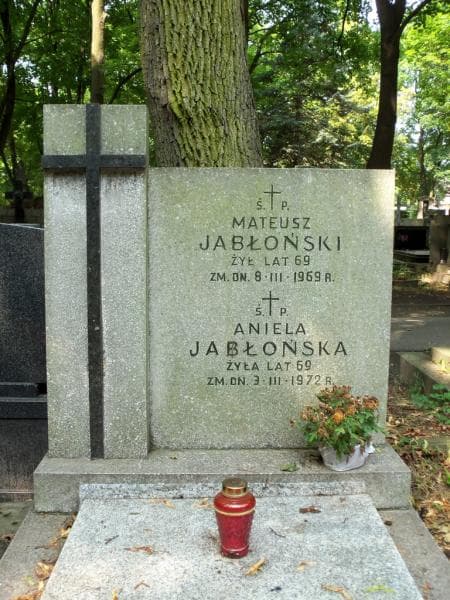 Zdjęcie grobu Mateusz Jabłoński (2)