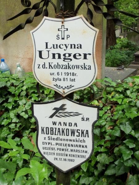 Zdjęcie grobu Lucyna Unger (2)