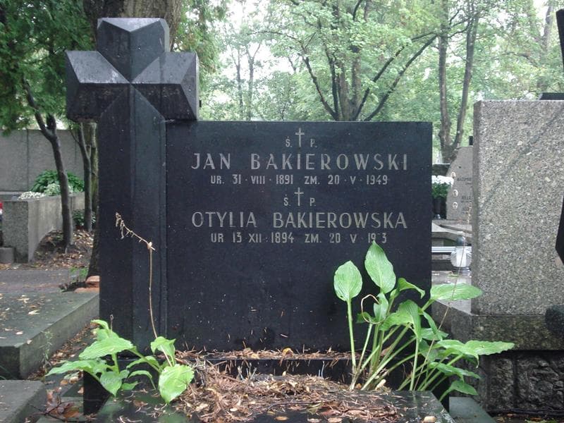 Zdjęcie grobu Jan Bakierowski (2)