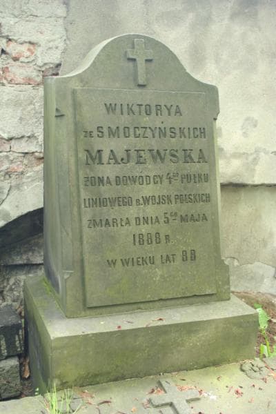 Zdjęcie grobu Wiktorya Majewska (2)