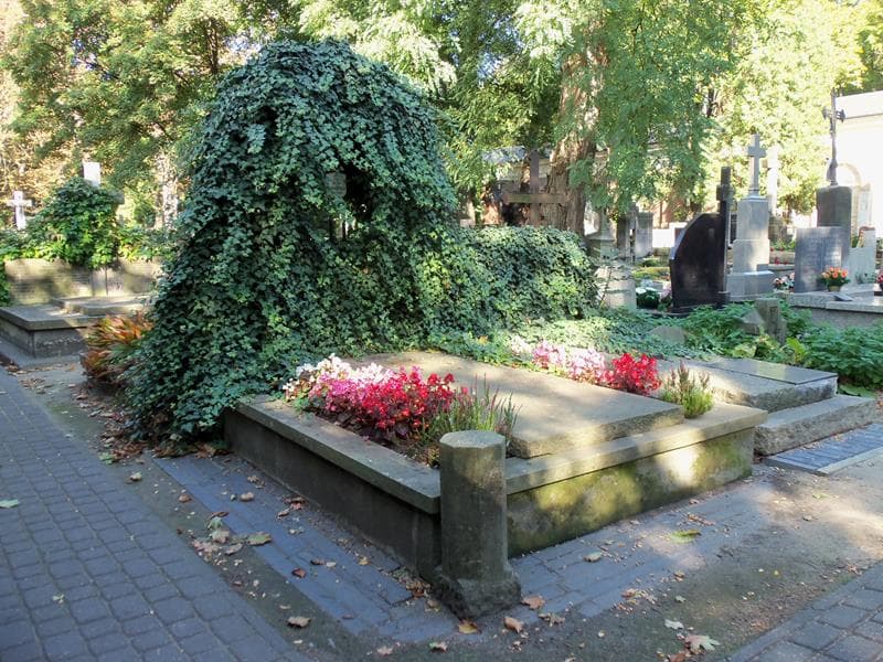 Zdjęcie grobu Jacek Izydorzak (1)
