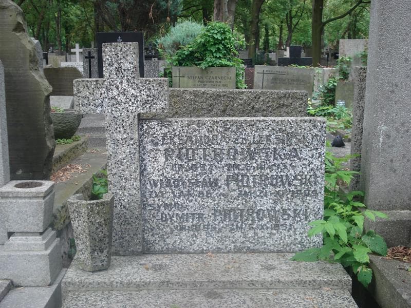 Zdjęcie grobu Aleksandra Piotrowska (2)