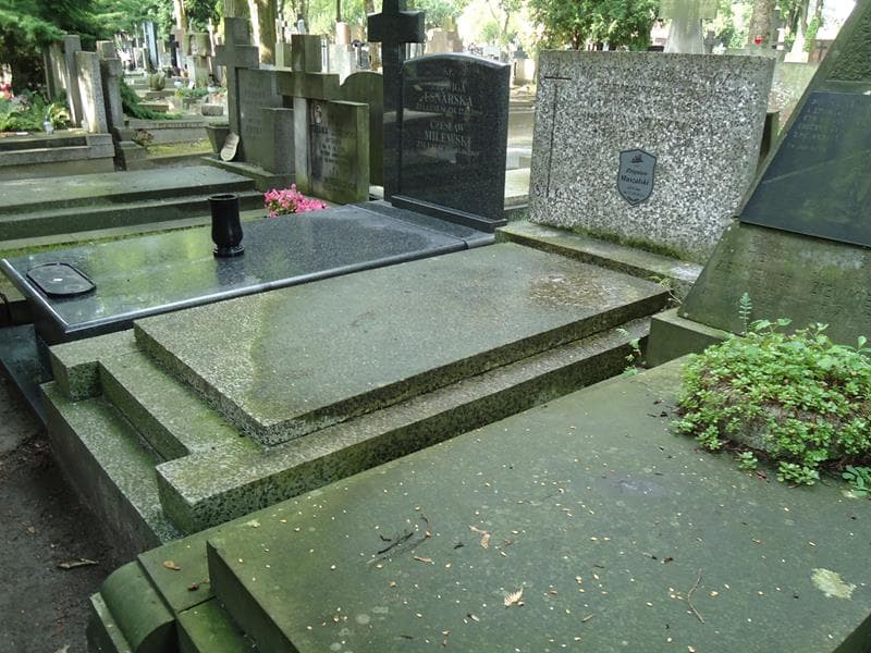 Zdjęcie grobu Walentyna Urbanowicz (1)