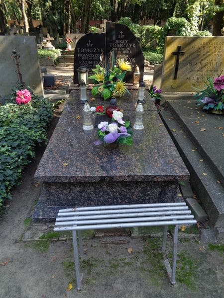 Zdjęcie grobu Eugeniusz Tomczyk (1)