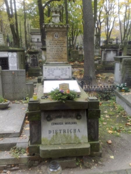Zdjęcie grobu: Bolesław Dietrich