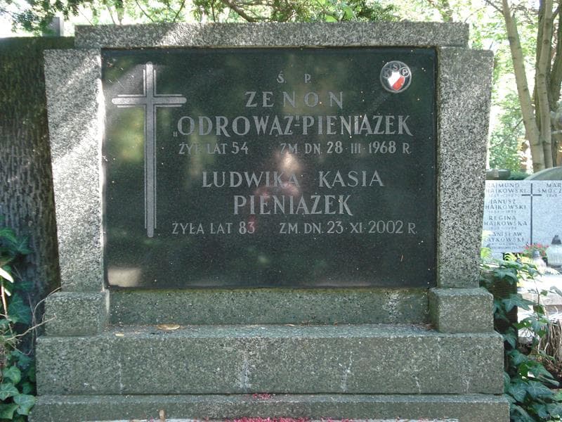 Zdjęcie grobu Zenon Odrowąż-Pieniążek (2)