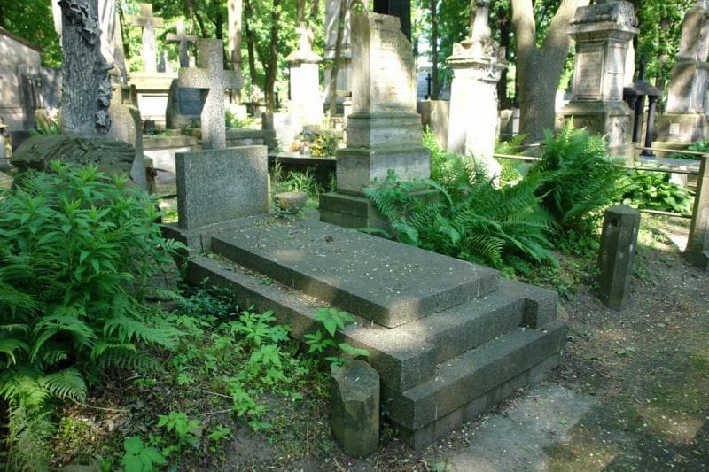 Zdjęcie grobu Jan Piotrowski (1)