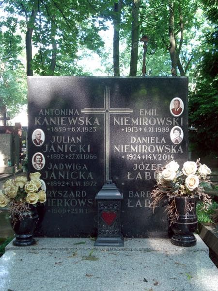 Zdjęcie grobu Julian Janicki (1)