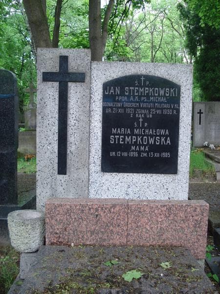 Zdjęcie grobu Janina Rousseau (2)