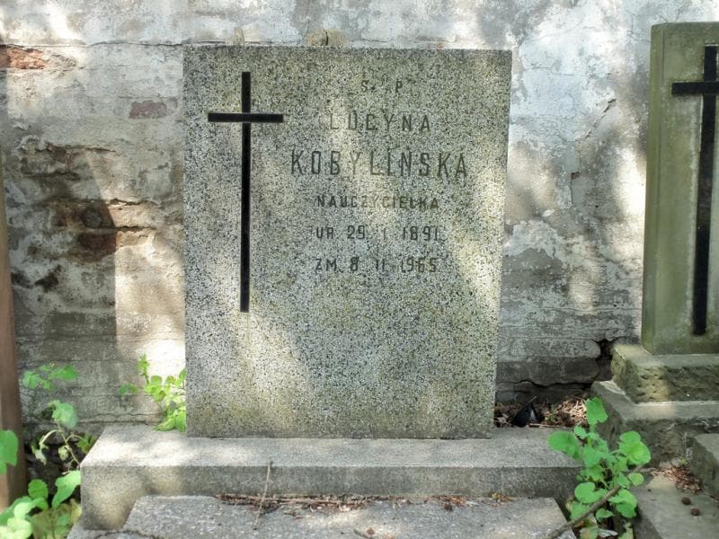 Zdjęcie grobu Lucyna Kobylińska (2)