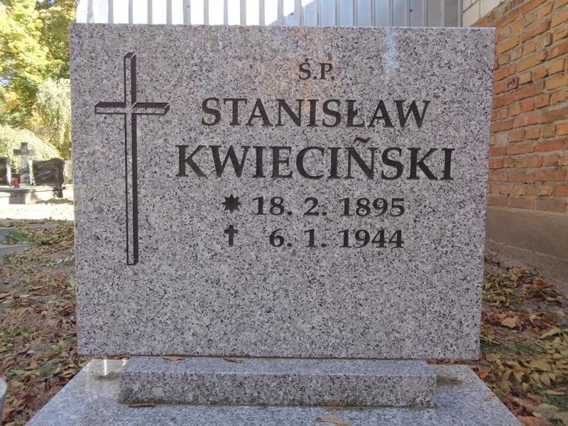 Zdjęcie grobu Stanisław Kwieciński (2)