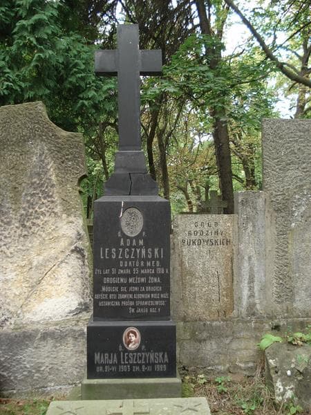 Zdjęcie grobu Adam Leszczyński (2)
