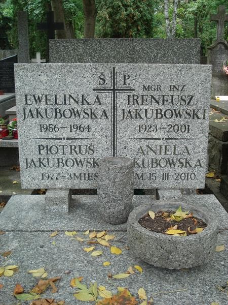 Zdjęcie grobu Ewelinka Jakubowska (2)