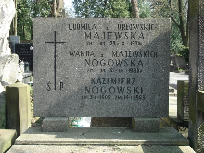 Zdjęcie grobu Ludmiła Majewska (2)