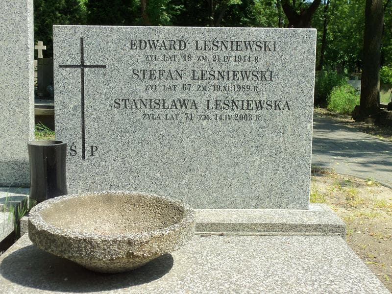 Zdjęcie grobu Stanisława Leśniewska (2)
