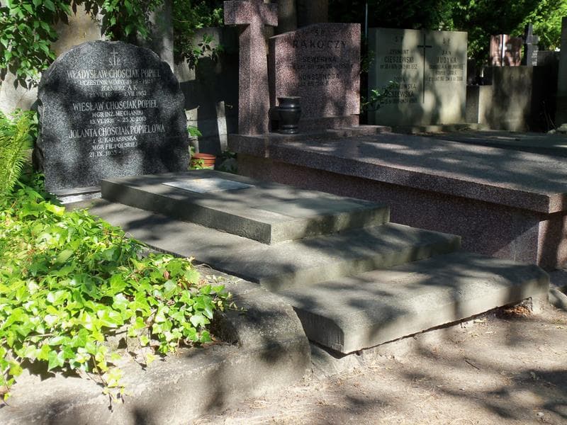 Zdjęcie grobu Wiesław Chościak Popiel (1)