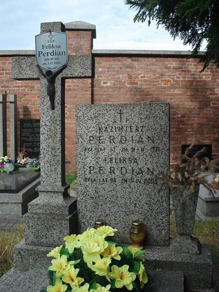 Zdjęcie grobu Feliksa Perdian (1)