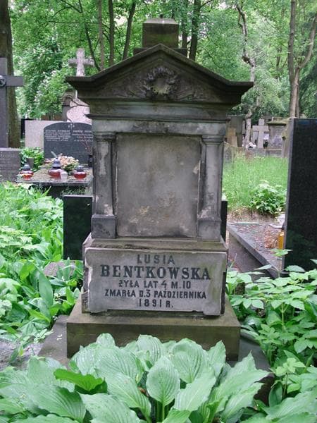 Zdjęcie grobu Lusia Bentkowska (2)