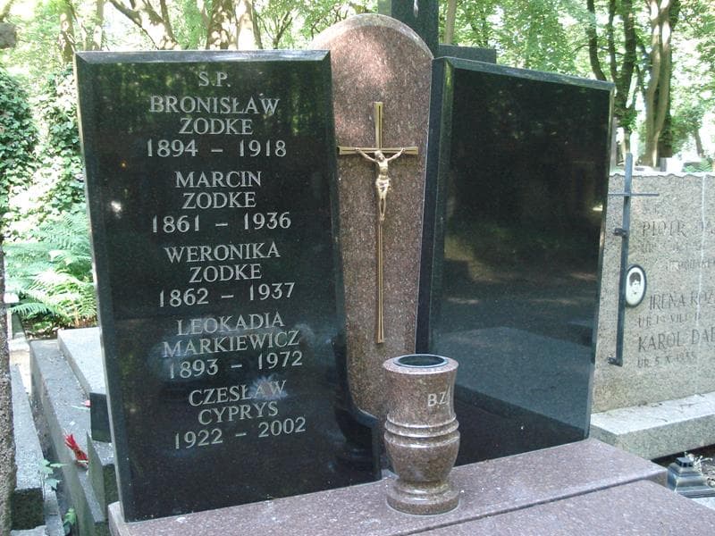 Zdjęcie grobu Leokadia Markiewicz (1)
