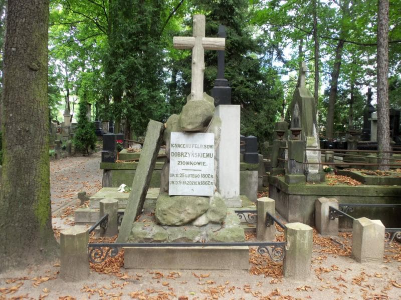 Zdjęcie grobu: Ignacy Dobrzyński