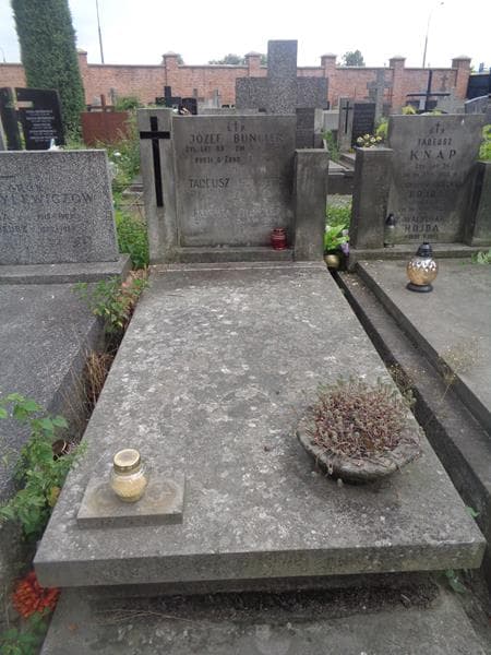 Zdjęcie grobu Tadeusz Buncler (1)