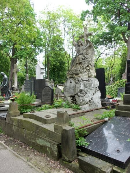 Zdjęcie grobu Aleksandra Broszkiewicz (1)