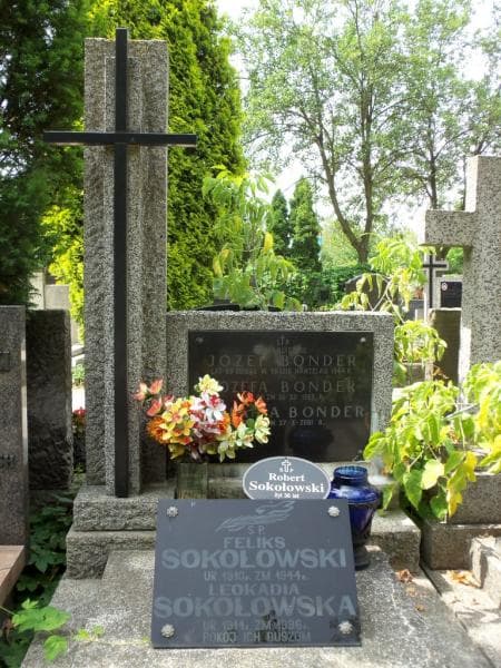 Zdjęcie grobu Józefa Bonder (2)