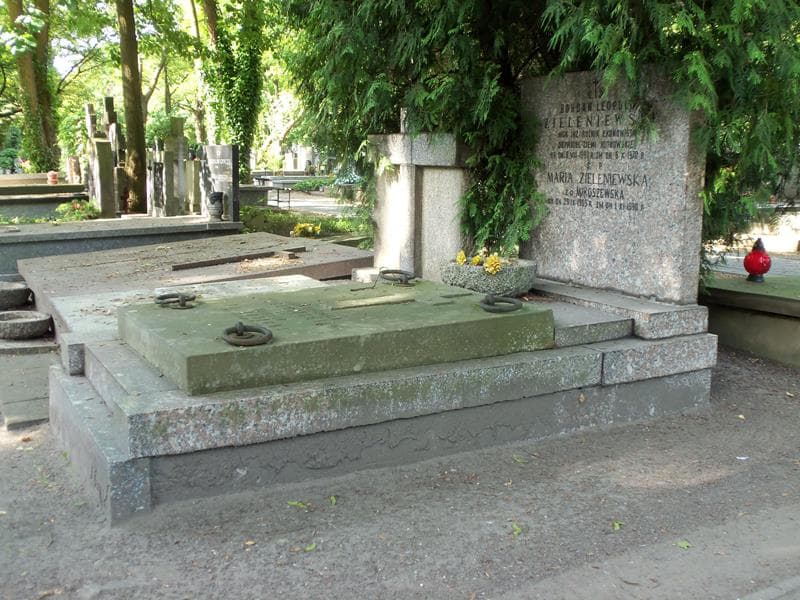 Zdjęcie grobu Wojciech Puciatycki (1)