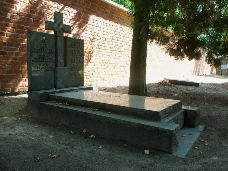 Zdjęcie grobu Henryka Sławińska (1)