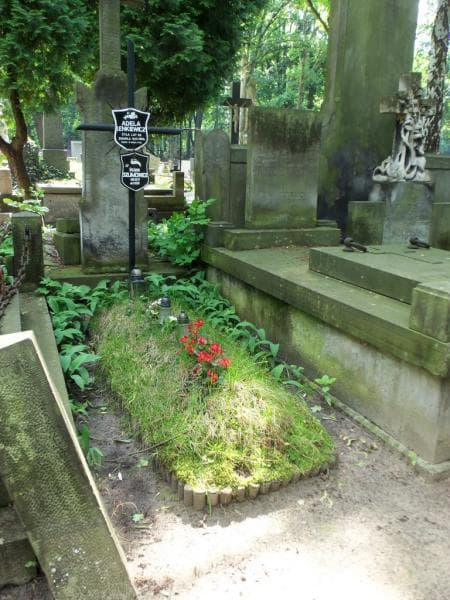 Zdjęcie grobu Adela Lenkiewicz (1)