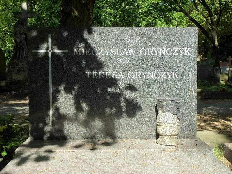 Zdjęcie grobu Grynczykowie (2)