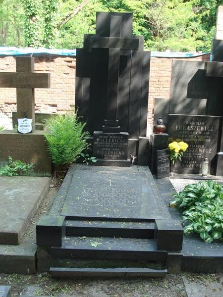 Zdjęcie grobu Tadeusz Wąsowski (1)
