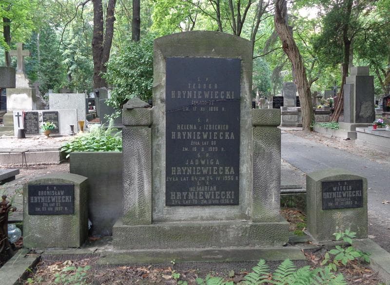 Zdjęcie grobu Marian Hryniewiecki (2)