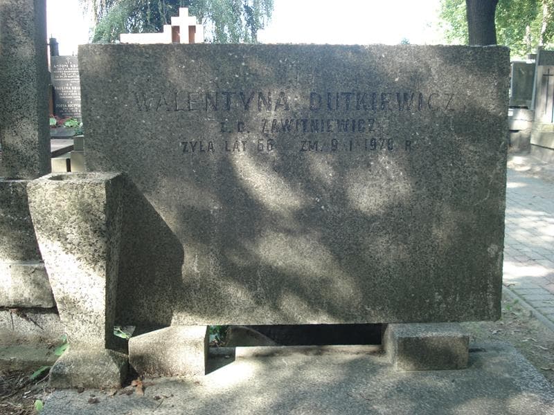 Zdjęcie grobu Walentyna Dutkiewicz (2)