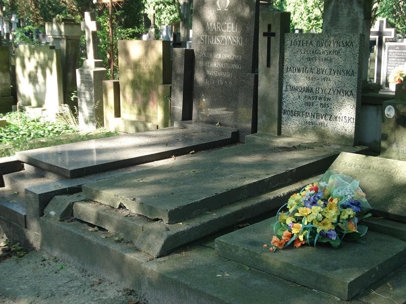 Zdjęcie grobu Józefa Byczyńska (1)