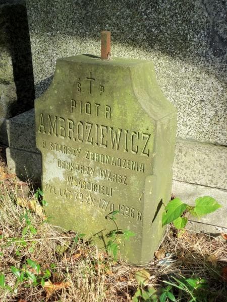 Zdjęcie grobu Piotr Ambroziewicz (2)