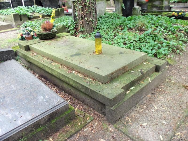 Zdjęcie grobu Jan Hupert (1)