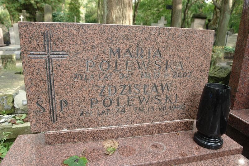 Zdjęcie grobu Maria Polewska (2)