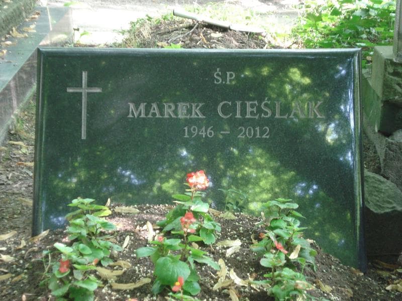 Zdjęcie grobu Marek Cieślak (2)