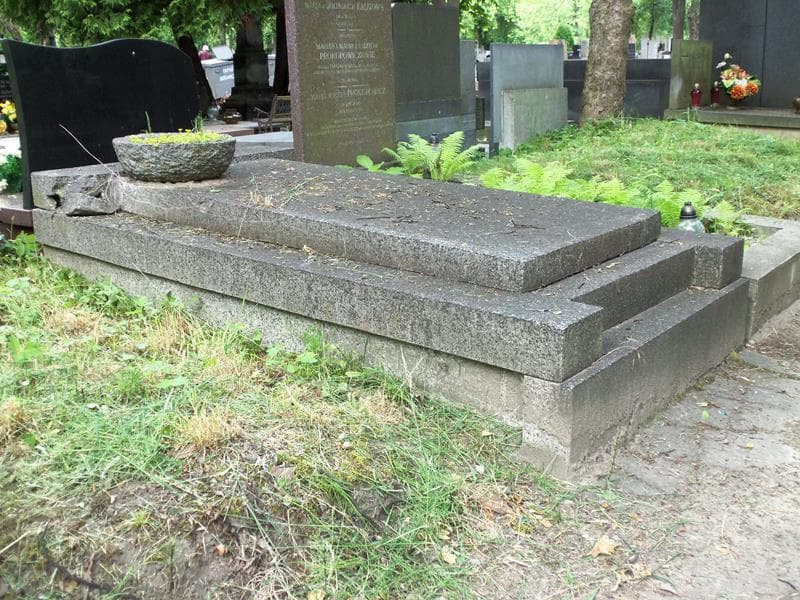 Zdjęcie grobu Anna Burzyńska (1)